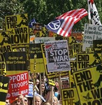 afp_us_iraq_protest_washington_195_eng_15sep07.jpg